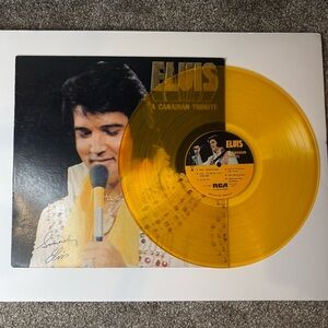 Lot of Elvis Vinyls